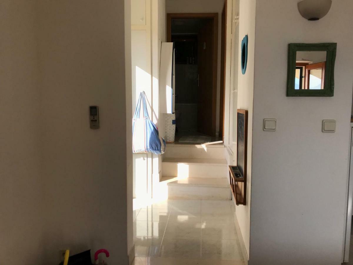 Beach Apartmant Postira Esterno foto